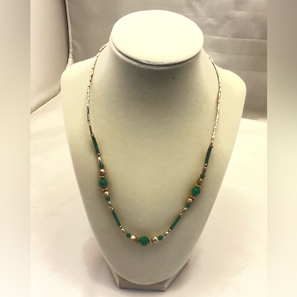 Silver-Malachite necklace
